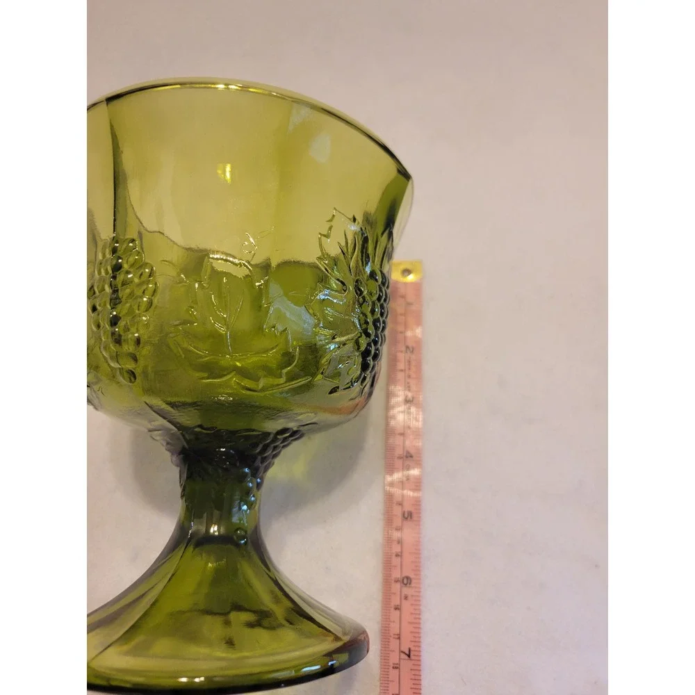 Vtg Glass Compote‎ Bowl Olive Green Harvest Grape Embossed Pedestal Dish